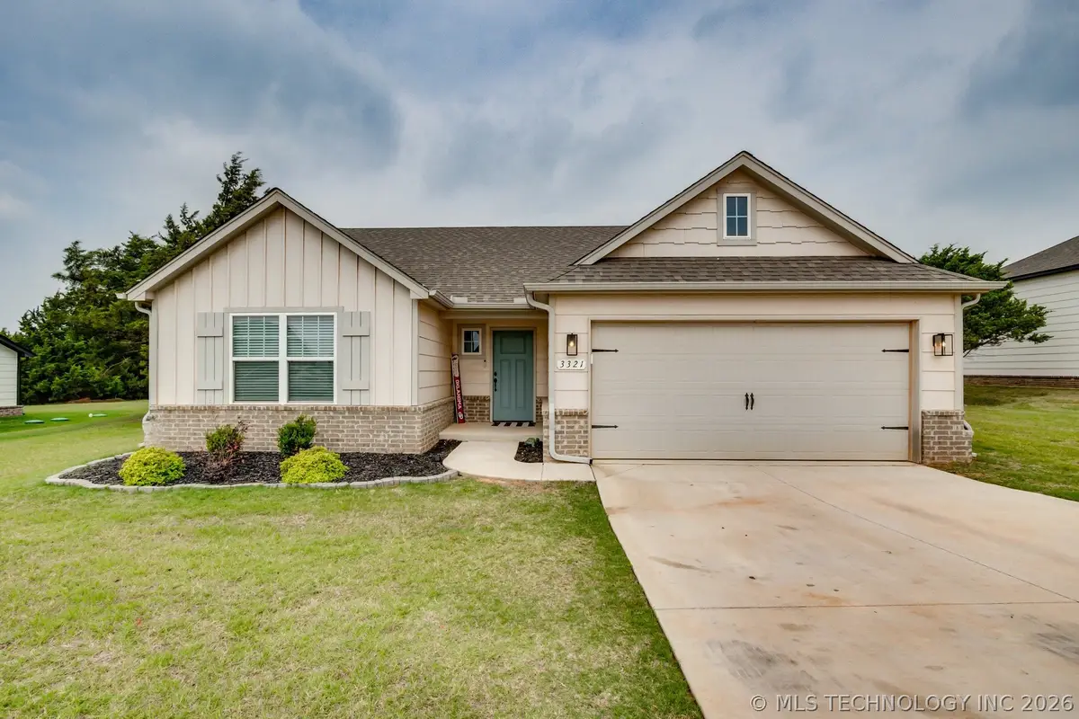 3321 Oak Ridge, Guthrie, OK 73044 - #1