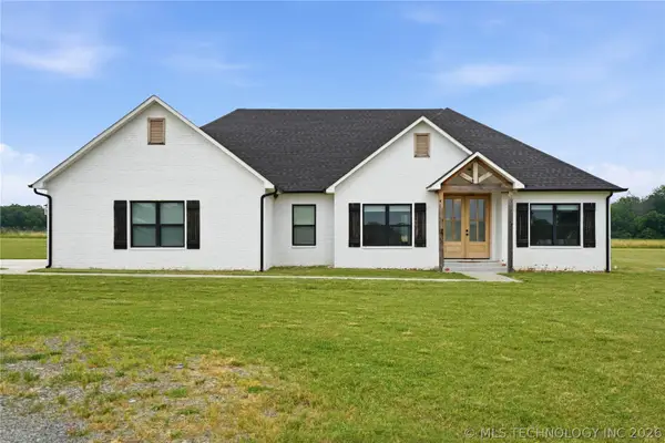 9862 N 49th Street, Wagoner, OK 74467