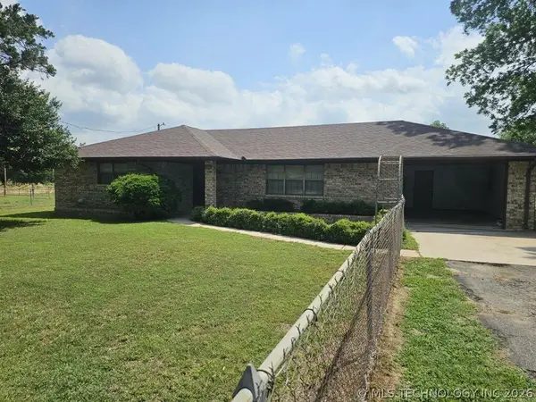 206 N Grand Avenue, Mannsville, OK 73447