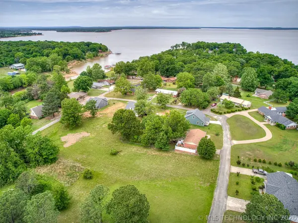 1749 Rockford, Eufaula, OK 74432