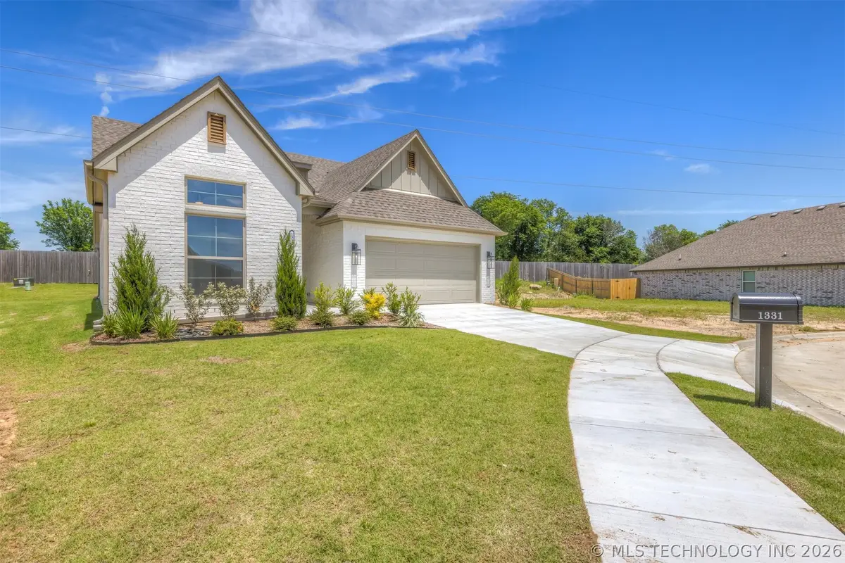 1331 N Beech Street, Broken Arrow, OK 74012 - #1