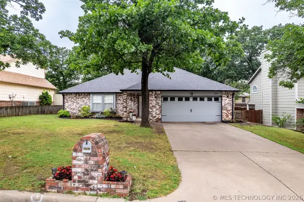 6902 Silver Oak Drive, Tulsa, OK 74107