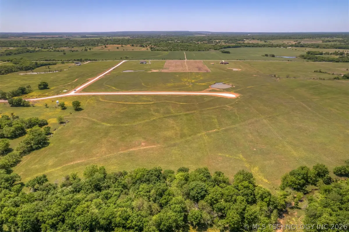 18511 S 369th East Avenue, Porter, OK 74454 - #1