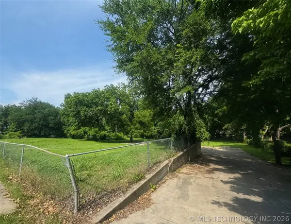 2239 N Erie Avenue E, Tulsa, OK 74115