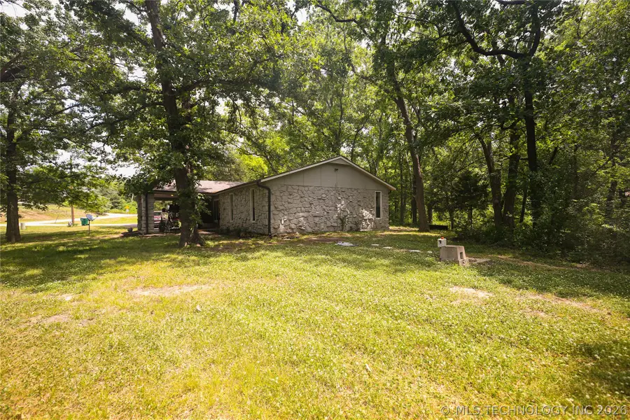 1121 W Line Avenue, Sapulpa, OK 74066 - #3