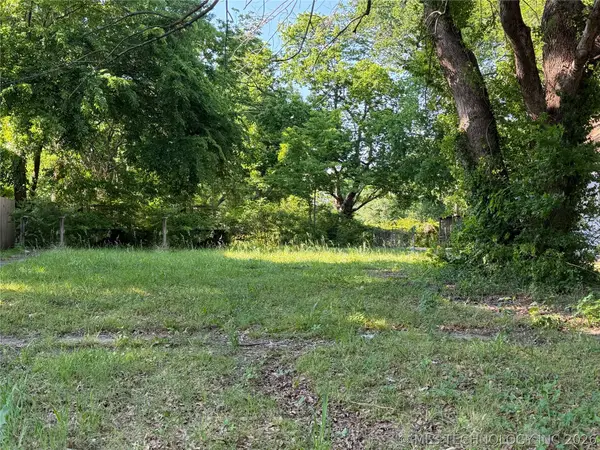 2028 Court Street, Muskogee, OK 74401