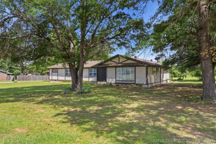 2116 Mason Street, Durant, OK 74701 - #3