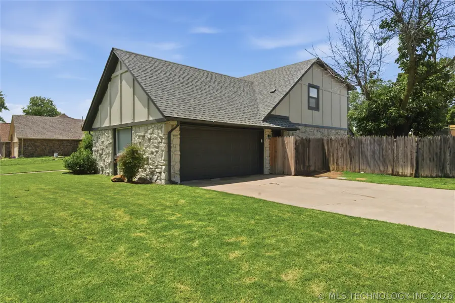 1900 W Indianola Street, Broken Arrow, OK 74012 - #2