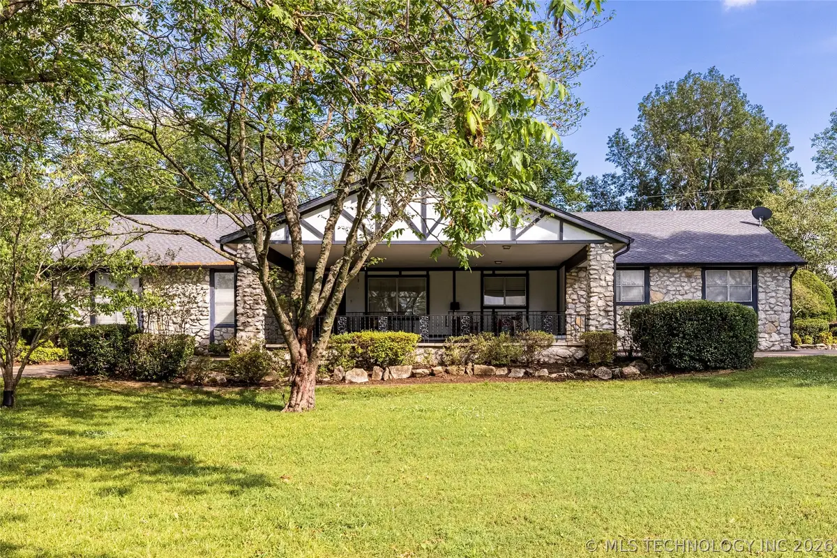 24371 S Lindley Drive, Claremore, OK 74019 - #1