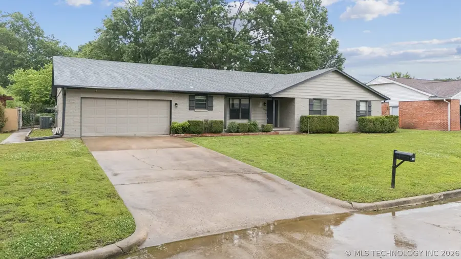 1508 N Florence Place, Claremore, OK 74017 - #3