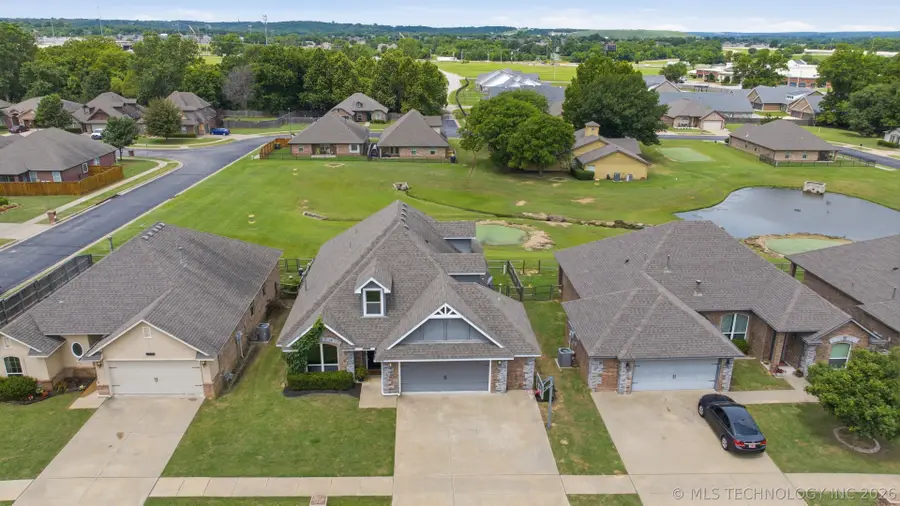10716 Masters Circle, Jenks, OK 74037 - #3
