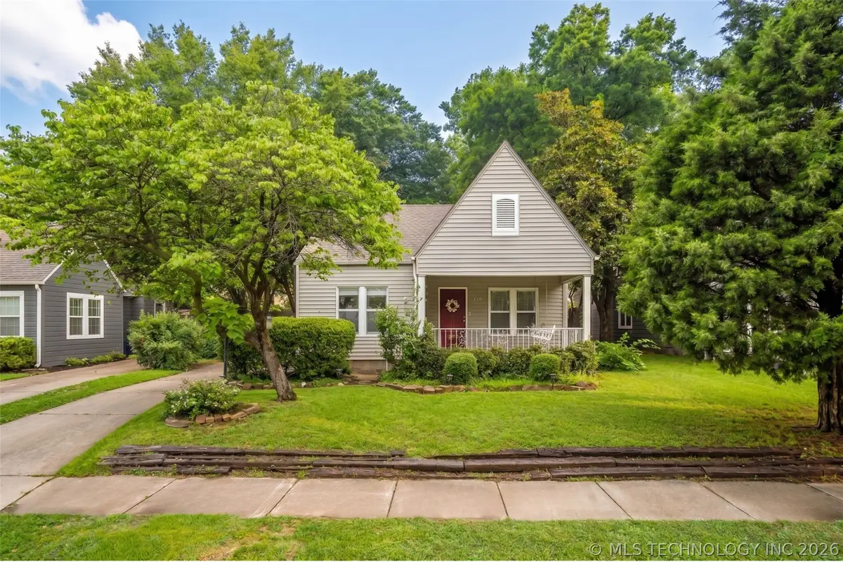 216 S Knoxville Avenue, Tulsa, OK 74112 - #1