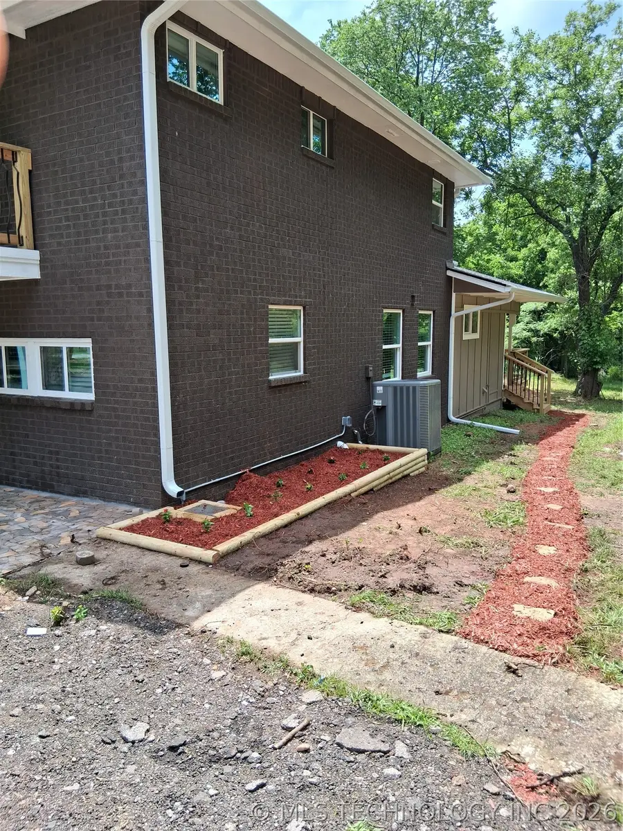 28082 E 121st Street S, Coweta, OK 74429 - #2