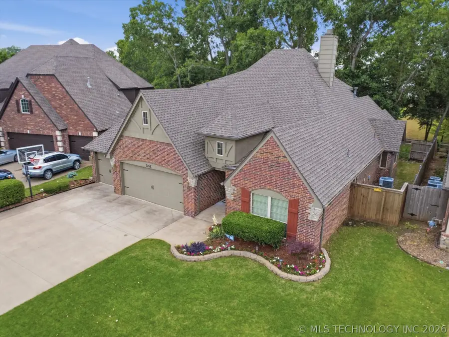 7058 E 127th Street S, Bixby, OK 74008 - #3
