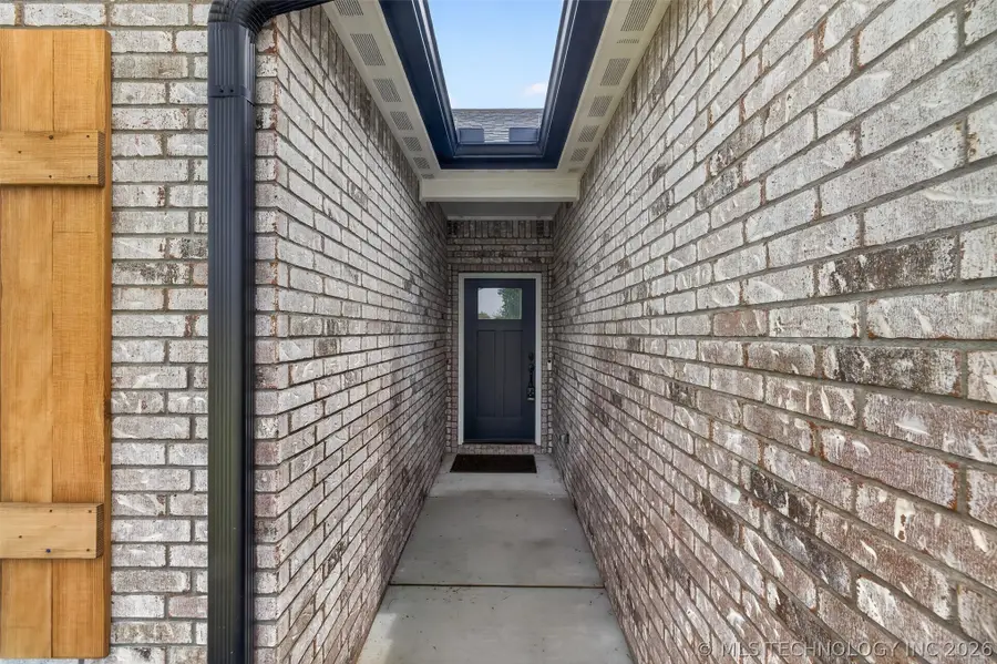5825 Bluestem Way, Chelsea, OK 74016 - #2