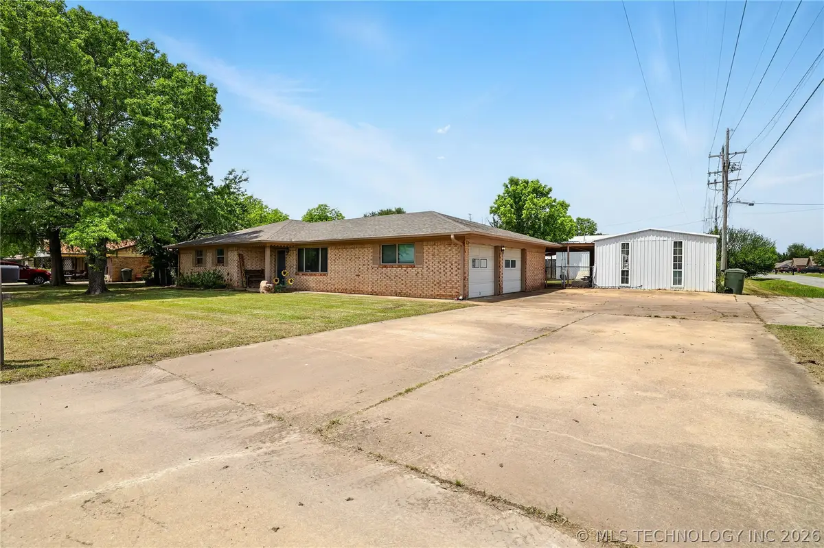 300 Michelle, Calera, OK 74730 - #1