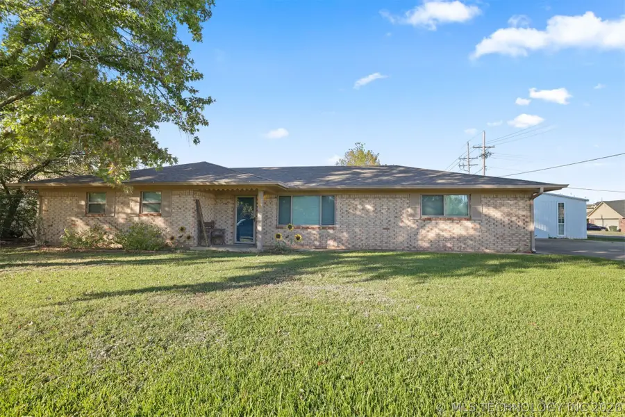 300 Michelle, Calera, OK 74730 - #2