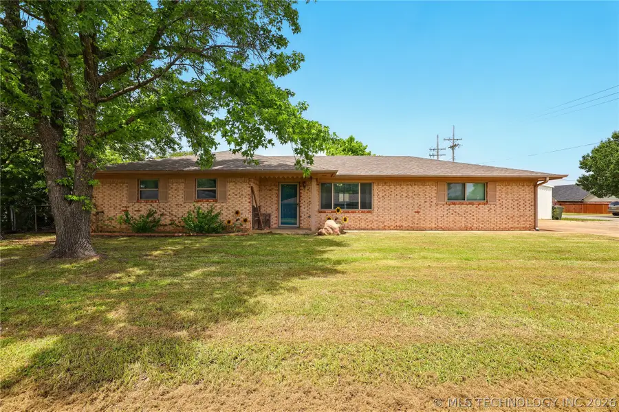 300 Michelle, Calera, OK 74730 - #3
