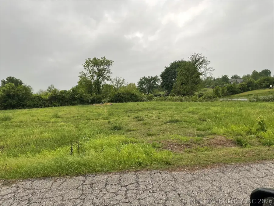 9154 Pine Creek Street, Catoosa, OK 74015 - #2