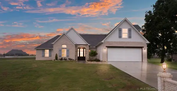 8813 E College Street, Broken Arrow, OK 74014