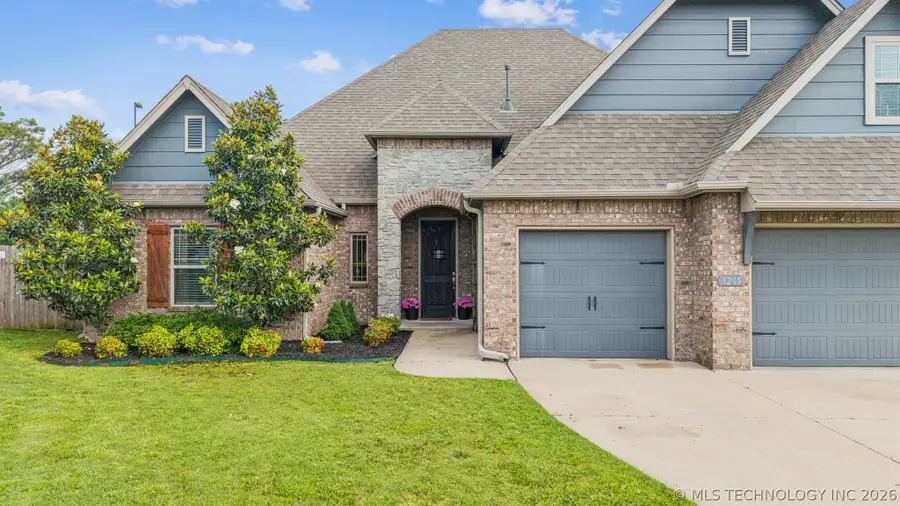 1205 W Dover Street, Broken Arrow, OK 74012 - #2