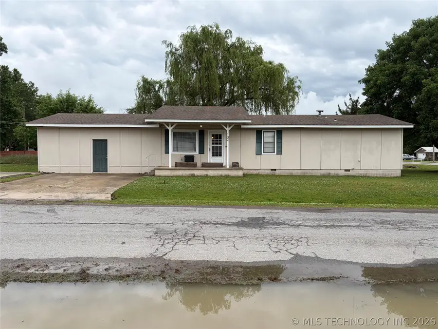 102 N 2nd Street, Chouteau, OK 74337 - #2
