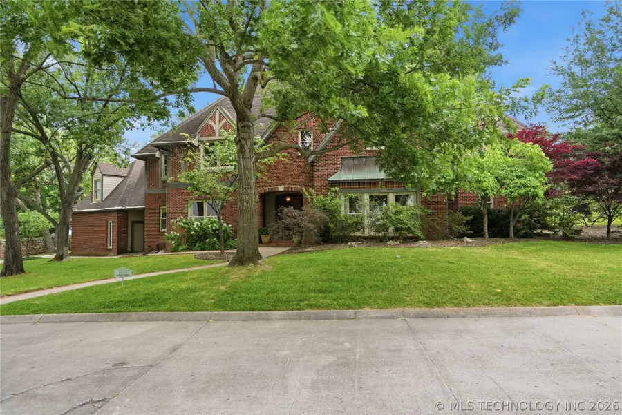 4011 S Yorktown Avenue, Tulsa, OK 74105 - #2