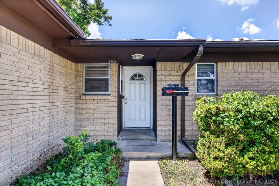 8705 E 46th Place, Tulsa, OK 74145 - #3