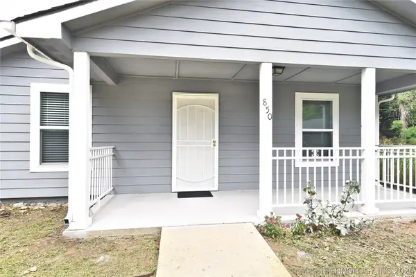 850 N St Louis Avenue, Tulsa, OK 74106