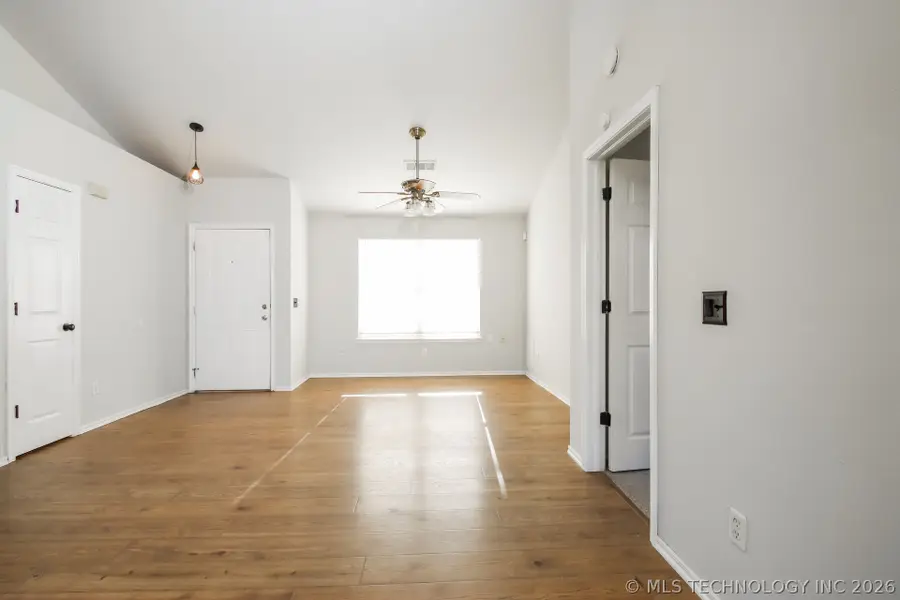 9833 N 43rd East Avenue, Sperry, OK 74073 - #3