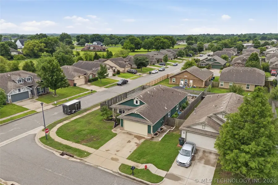 15312 E 110th Street N, Owasso, OK 74055 - #3