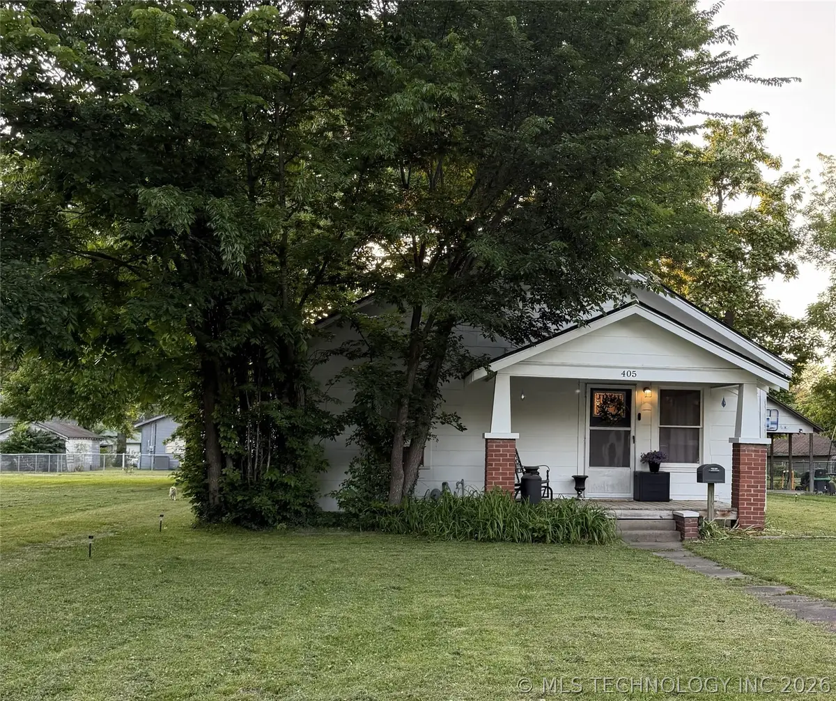 405 S Thompson Street, Vinita, OK 74301 - #1
