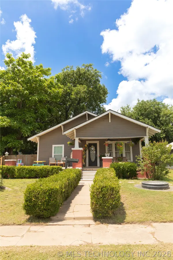 423 S Johnston Street, Ada, OK 74820