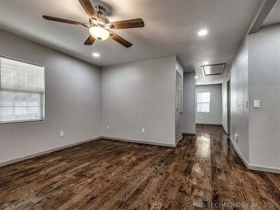 4639 S 33rd West Avenue, Tulsa, OK 74107 - #2