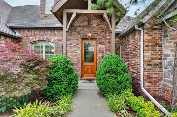 5619 Nottingham Place, Bartlesville, OK 74006