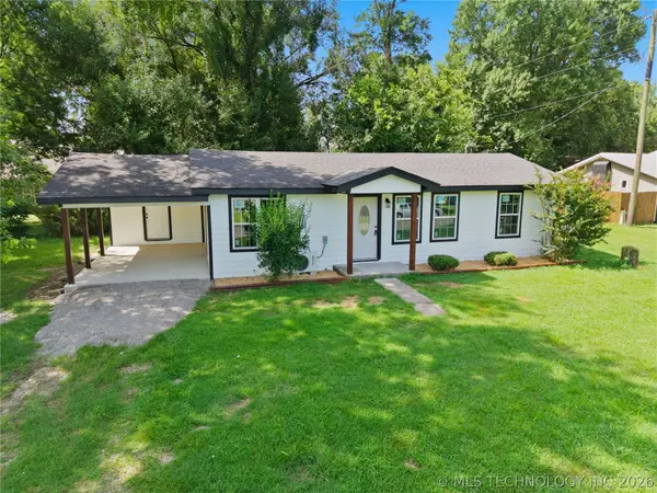 1439 W Main Street, Westville, OK 74965