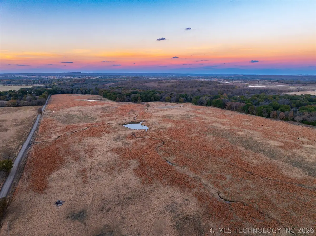 140 S County Road 4440, McCurtain, OK 74944 - #1