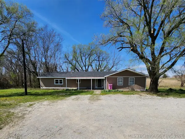 402951 W 2300 Road, Bartlesville, OK 74006