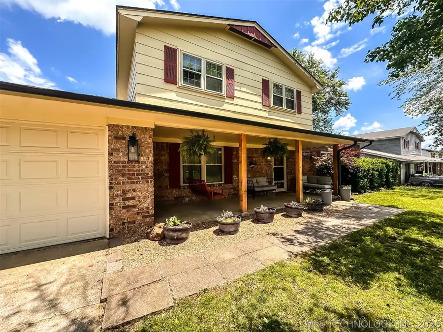 904 Erie, Muskogee, OK 74403 - #3