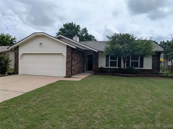 9221 S 92nd East Avenue, Tulsa, OK 74133