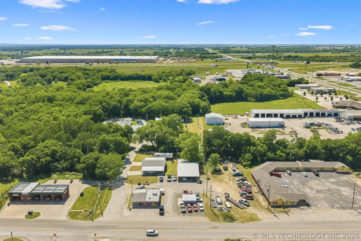 904 W Main, Marietta, OK 73448 - #1