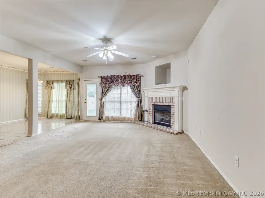 3006 W G Street, Jenks, OK 74037 - #3