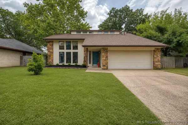 2213 W Knoxville Street, Broken Arrow, OK 74012