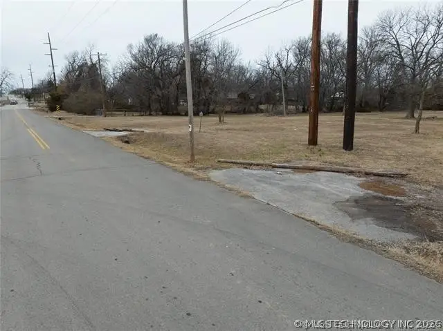 8505 E 15th Street, Tulsa, OK 74112 - #2