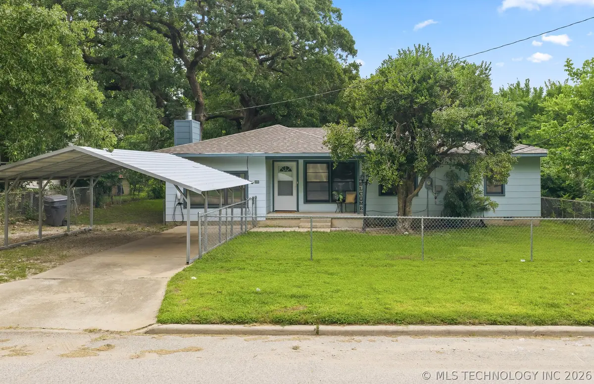 812 Carter, Ardmore, OK 73401 - #1