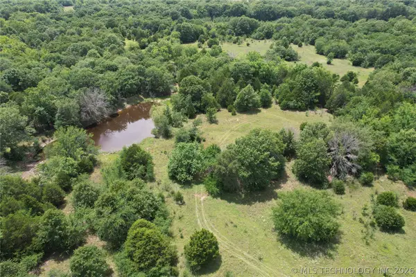 000 N 365 Road, Holdenville, OK 74848