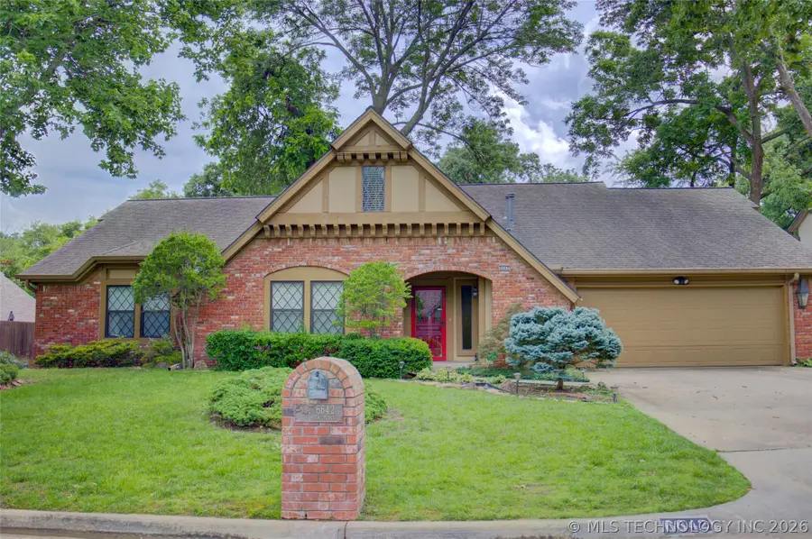 6642 E 88th Place S, Tulsa, OK 74120 - #2