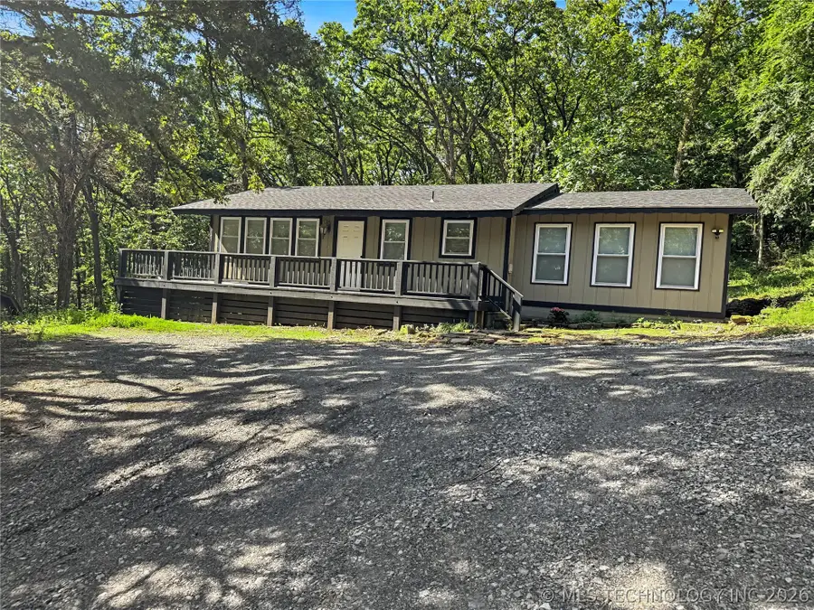 607 W Willis Road, Tahlequah, OK 74464 - #2
