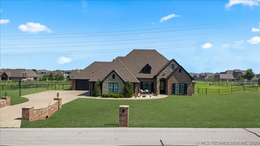 7003 E 88th Street N, Owasso, OK 74055 - #2