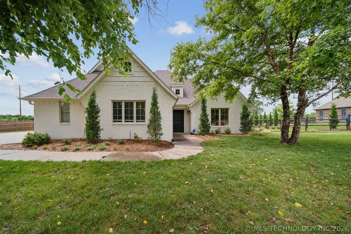 8340 N 66th East Avenue, Owasso, OK 74055 - #1